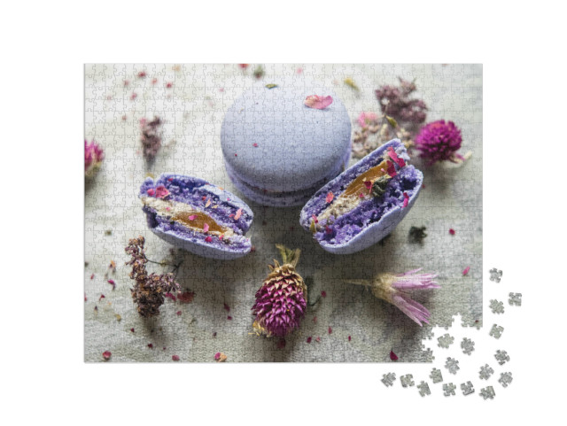 Puzzle 1000 Teile „Lila Macarons mit Wildblumen“