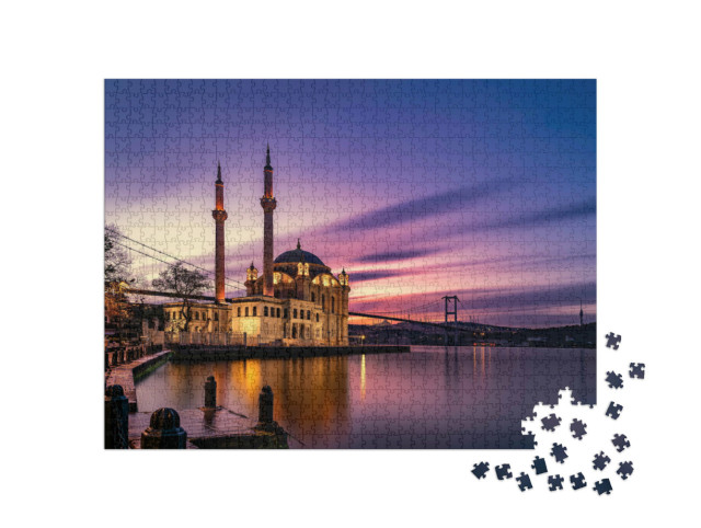 Puzzle 1000 Teile „Wunderschöner Sonnenaufgang an der Ortakoy Moschee, Istanbul, Türkei“