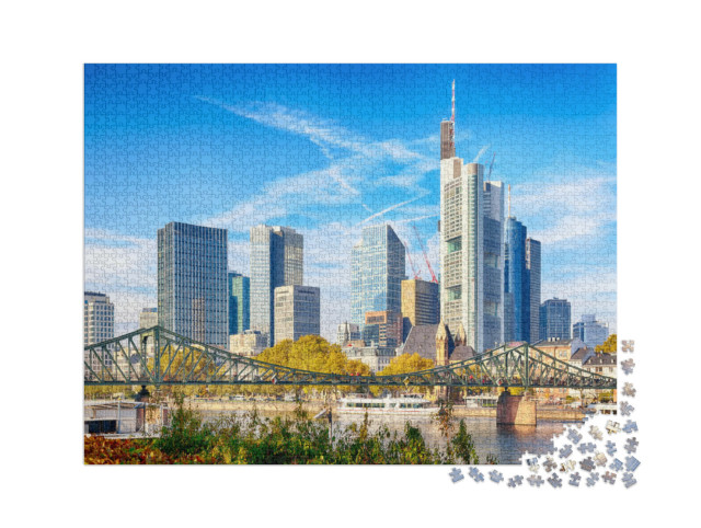 Puzzle 2000 Teile „Stadtbild von Frankfurt in Deutschland während eines sonnigen Tages“