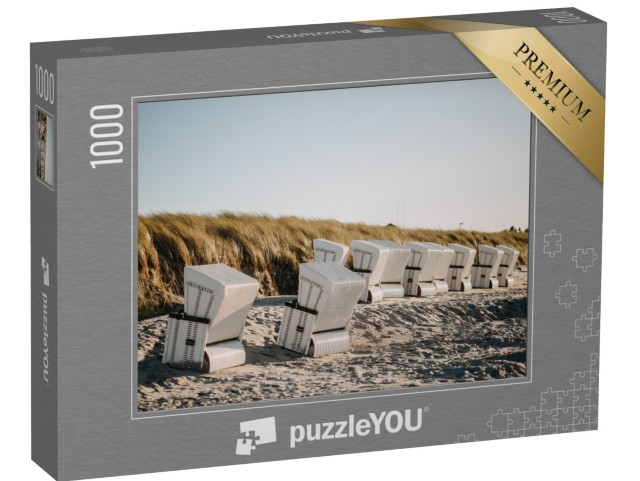 Puzzle 1000 Teile „Foto von überdachten Strandkörben bei Wind“