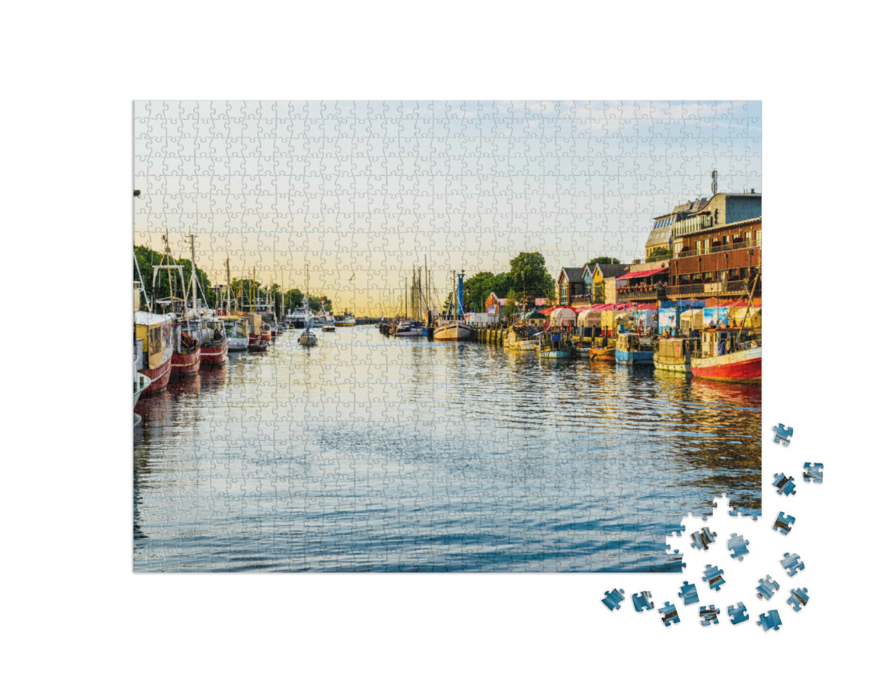 Puzzle 1000 Teile „Kanal mit Schiffen und Ostsee in Warnemünde, Rostock, Deutschland“