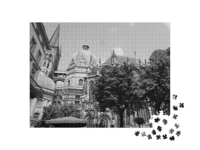 Puzzle 1000 Teile „Aachener Dom, Deutschland, schwarz-weiß“
