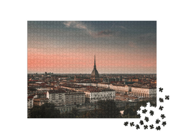 Puzzle 1000 Teile „Die Stadt Turin, ein Blick von der Spitze des Berges, Italien“
