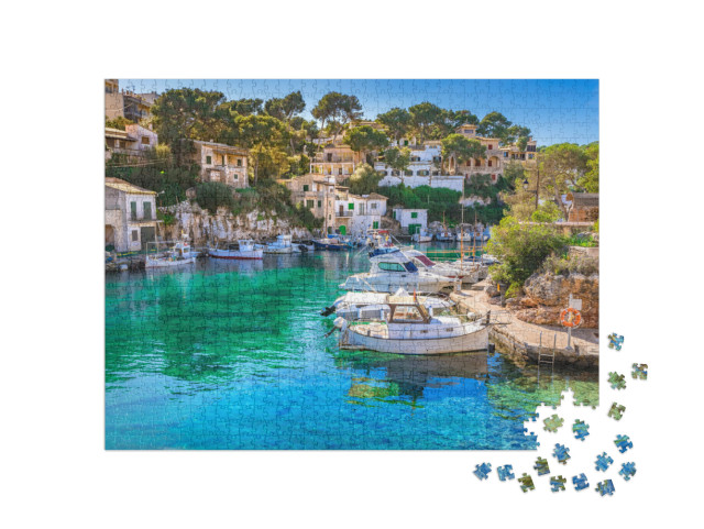 Puzzle 1000 Teile „Blick auf den idyllischen alten Fischerhafen von Cala Figuera, Mallorca, Spanien“