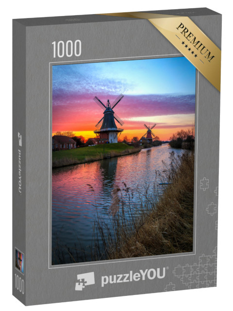 Puzzle 1000 Teile „Zwillingsmühlen von Greetsiel, Ostfriesland bei Sonnenaufgang“