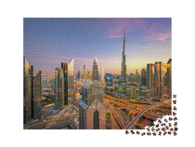 Puzzle 2000 Teile „Luxus-Wolkenkratzer bei Sonnenuntergang: Skyline von Dubai“