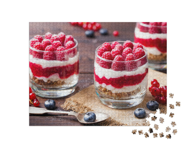 Puzzle 1000 Teile „Himbeer-Dessert, Käsekuchen“