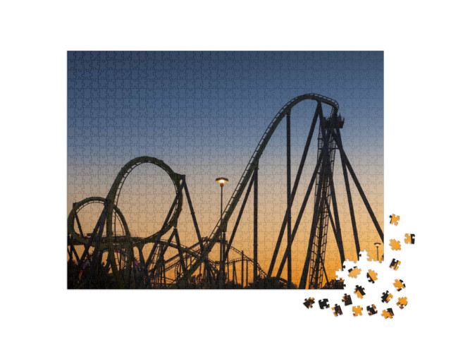 Puzzle 1000 Teile „Achterbahn-Silhouette bei Sonnenuntergang“