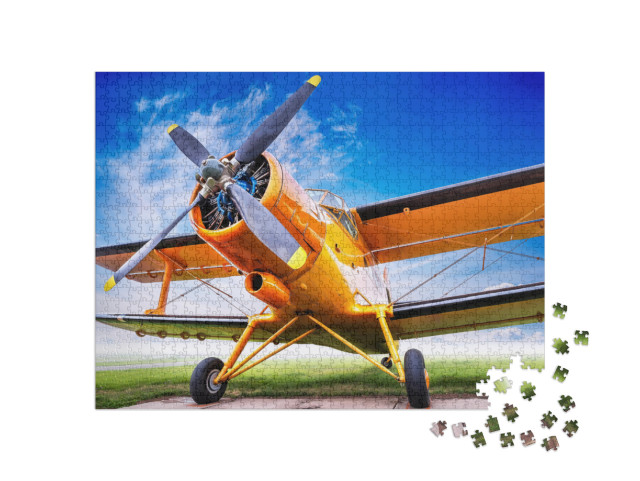 Puzzle 1000 Teile „Klassischer Doppeldecker, Bodenansicht“