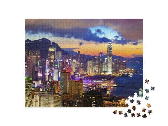 Puzzle 1000 Teile „Hell erleuchtetes Hongkong im Sonnenuntergang“