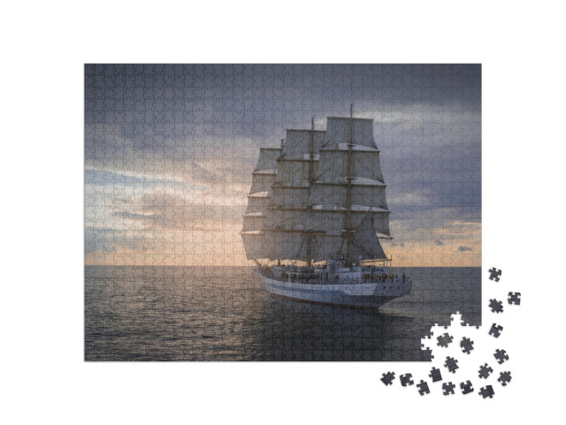 Puzzle 1000 Teile „Historisches Segelschiff bei seiner Fahrt über das Meer“