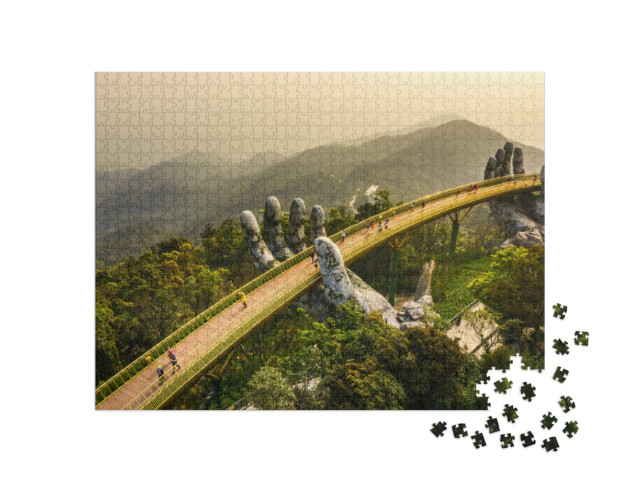 Puzzle 1000 Teile „Ba Na Hill in Da Nang, Vietnam: auf Händen getragene Brücke“