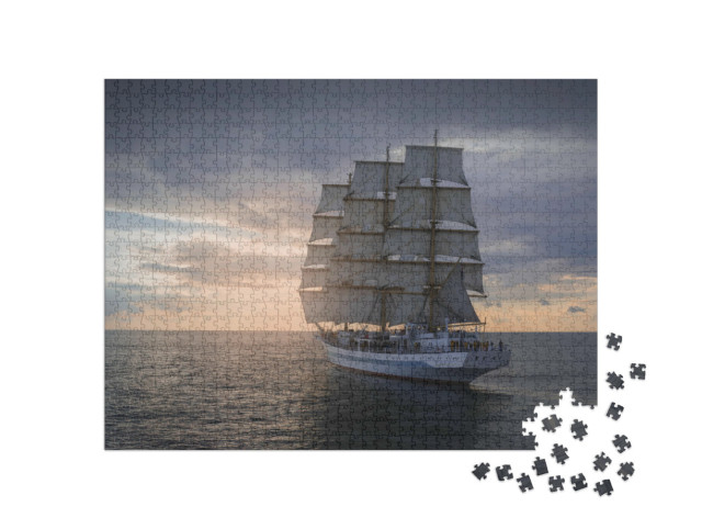 Puzzle 1000 Teile „Historisches Segelschiff bei seiner Fahrt über das Meer“