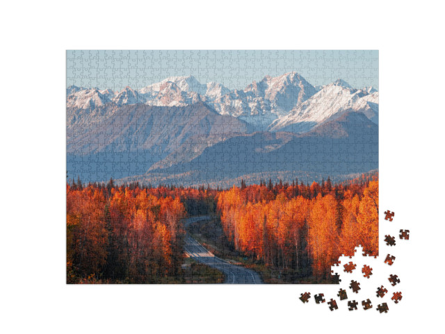 Puzzle 1000 Teile „Blick auf Denali, Mt. Foraker und die Alaska Range vom Parks Highway“