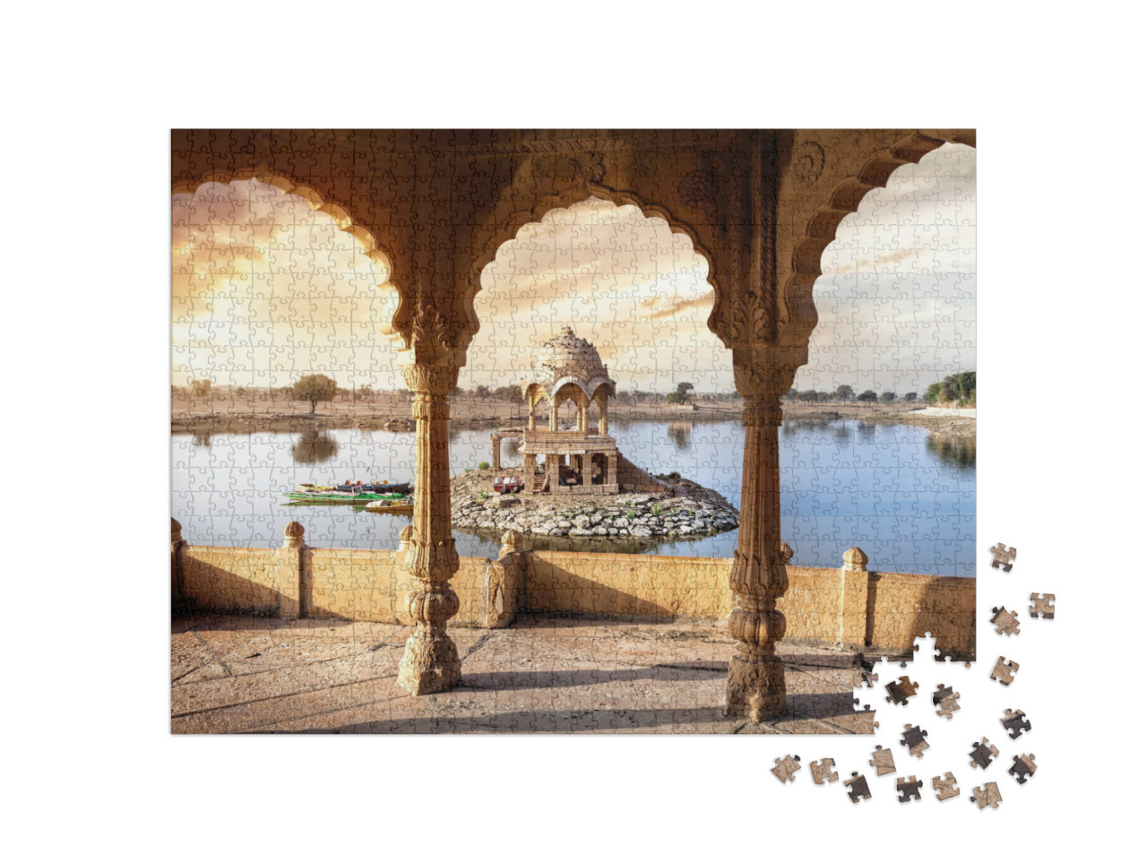 Puzzle 1000 Teile „Steinbögen und Tempel im Gadi Sagar See bei in Jaisalmer, Rajasthan, Indien“