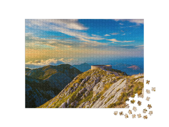 Puzzle 1000 Teile „Lovcen Mountains National Park in Montenegro bei Sonnenuntergang“