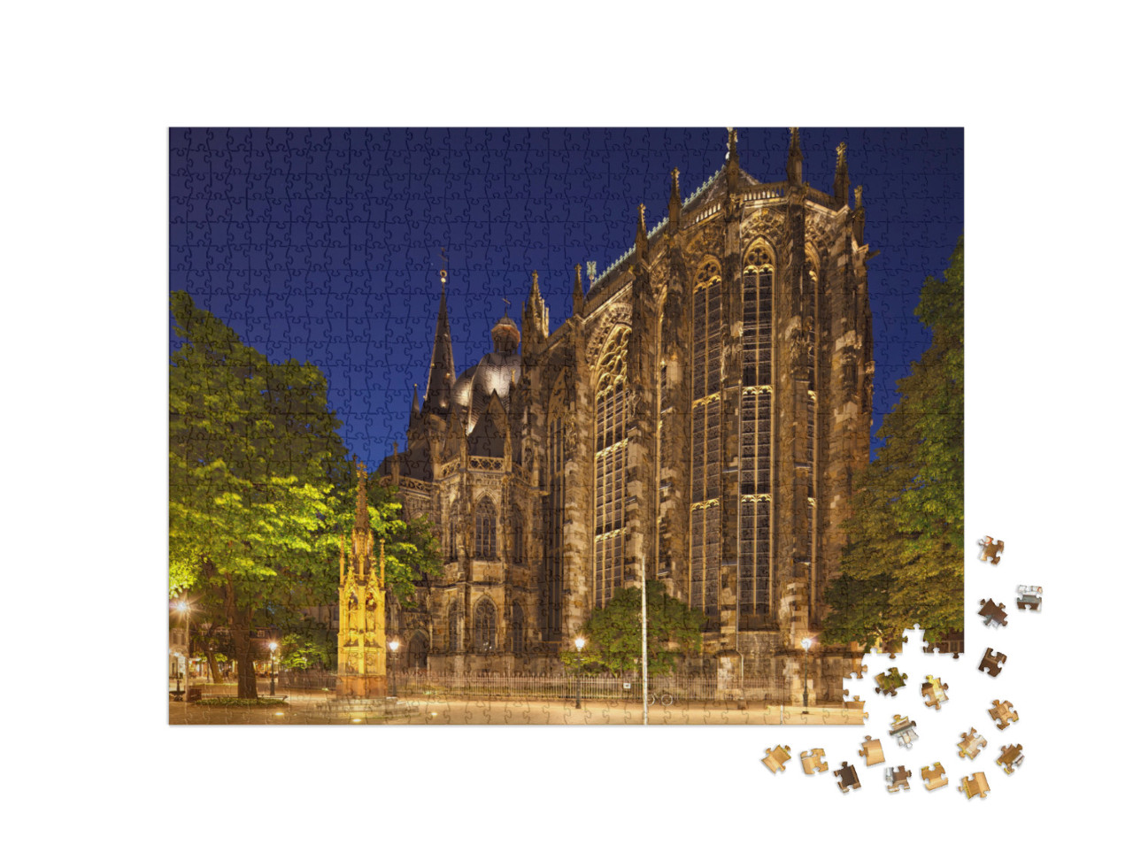 Puzzle 1000 Teile „Rückseite des Aachener Doms vor dem nachtblauen Himmel, Deutschland“