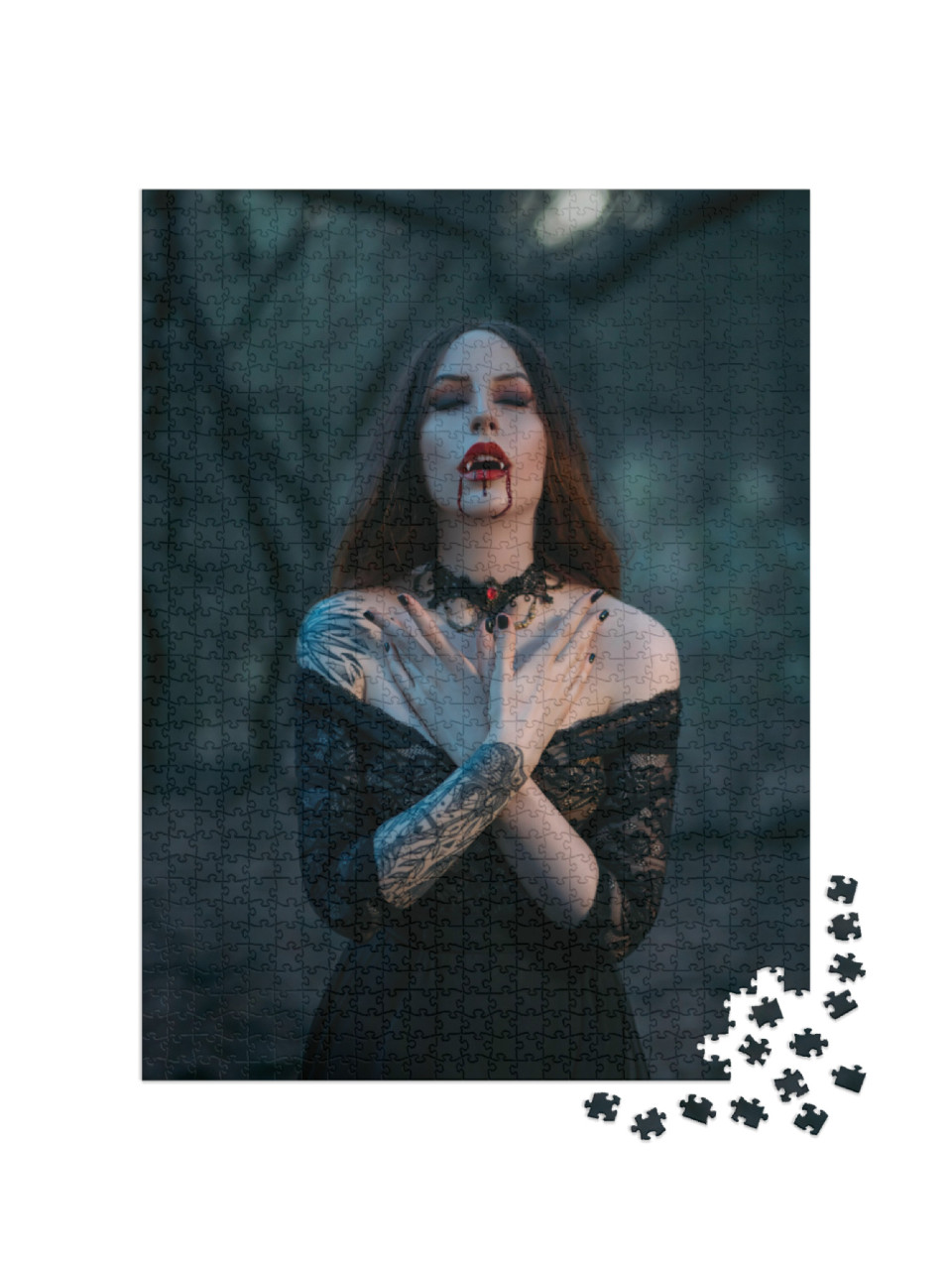 Puzzle 1000 Teile „Vampirfrau mit scharfen Reißzähnen, Blutstropfen auf roten Lippen“