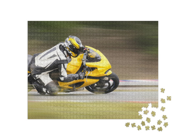 Puzzle 1000 Teile „Motorradtraining einer schnellen Kurve auf der Rennstrecke“