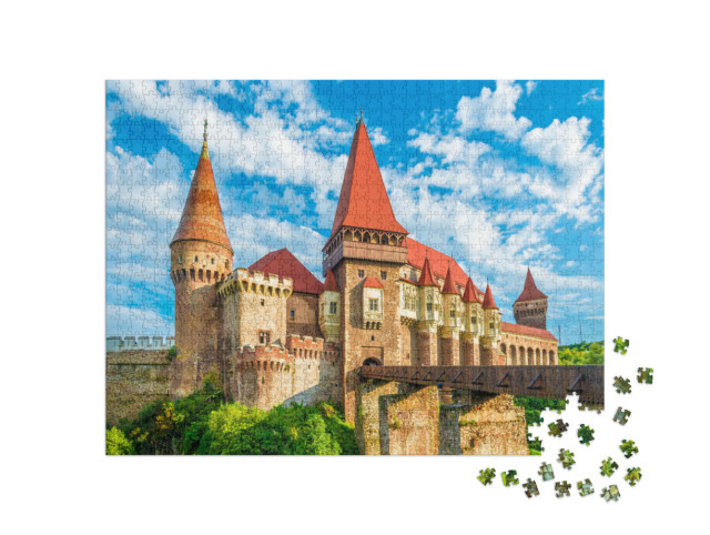 Puzzle 1000 Teile „Mittelalterliche Burg Hunyad Corvin, Stadt Hunedoara, Rumänien“