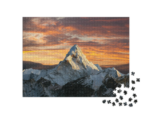 Puzzle 1000 Teile „Abendlicher Blick auf den Berg Ama Dablam, Everest-Gebiet, Nepal“