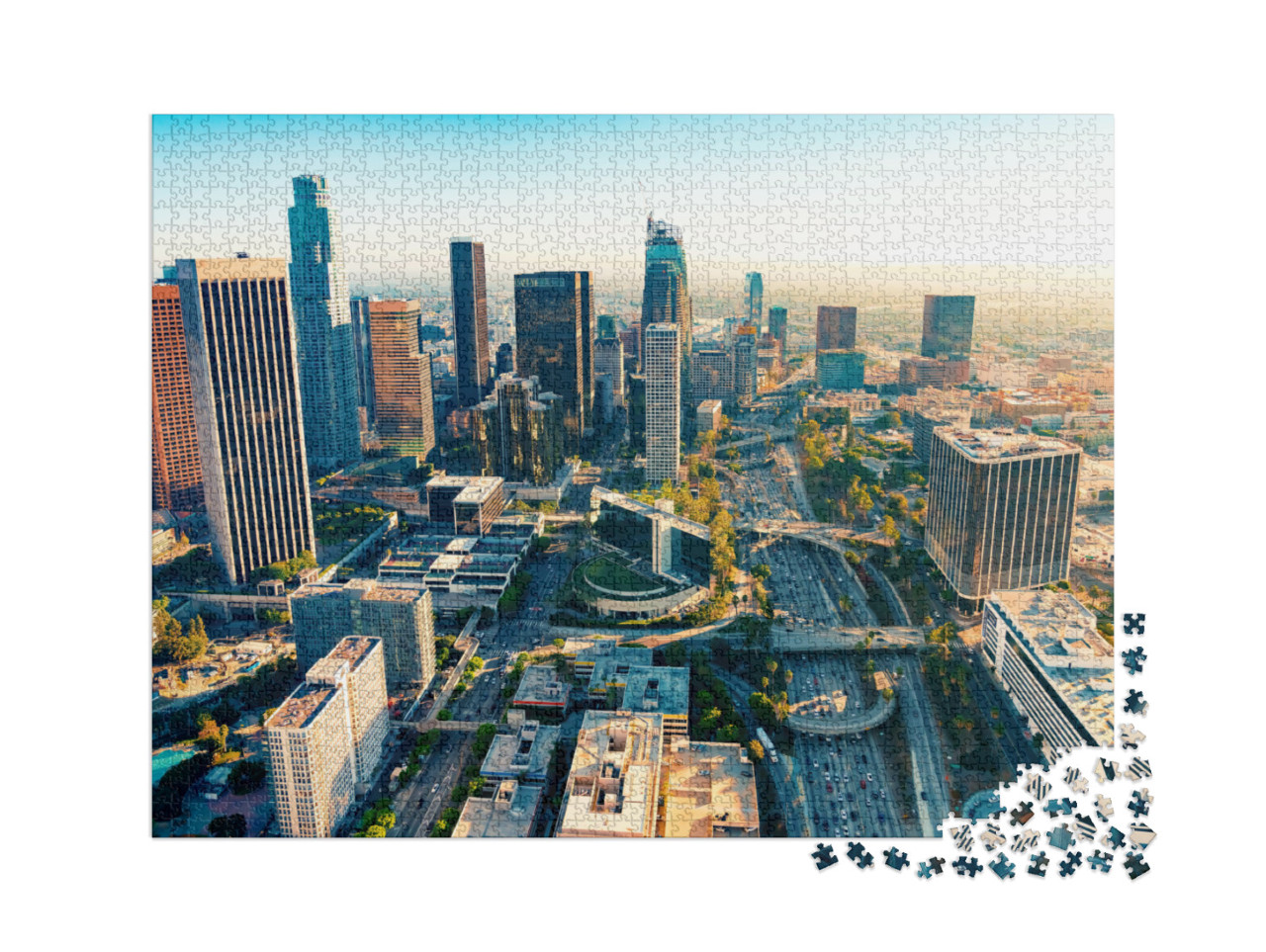Puzzle 2000 Teile „Downtown Los Angeles im Sonnenuntergang“