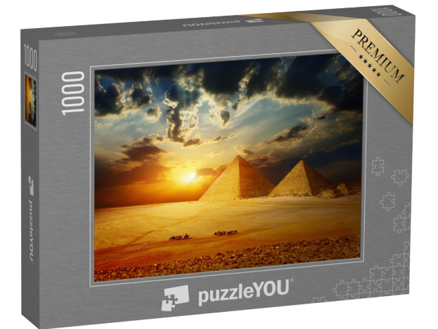 Puzzle 1000 Teile „Gitterpyramiden und Beduinen auf Kamelen, Ägypten“