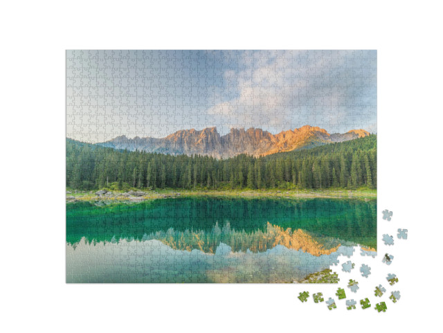 Puzzle 1000 Teile „Karersee mit klarem Wasser, Südtirol, Italien“