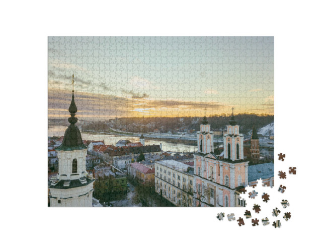 Puzzle 1000 Teile „Früher Wintermorgen: Altstadt von Kaunas, Litauen“