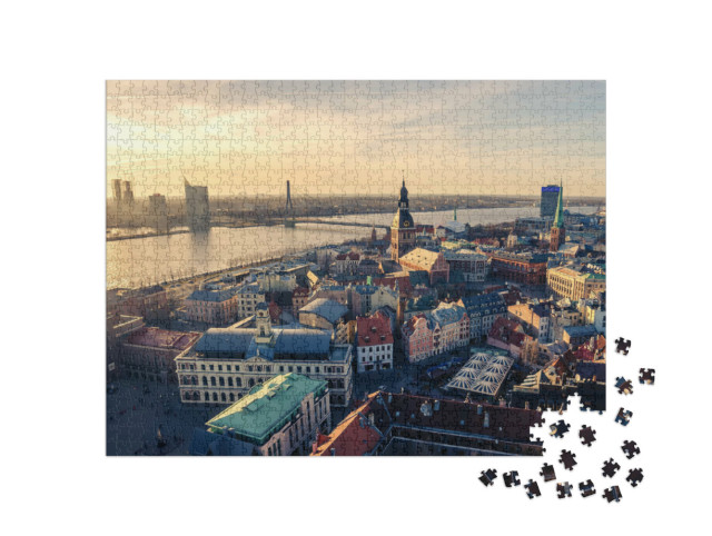 Puzzle 1000 Teile „Luftbild-Panoramablick von oben auf die Altstadt von Riga, Lettland“