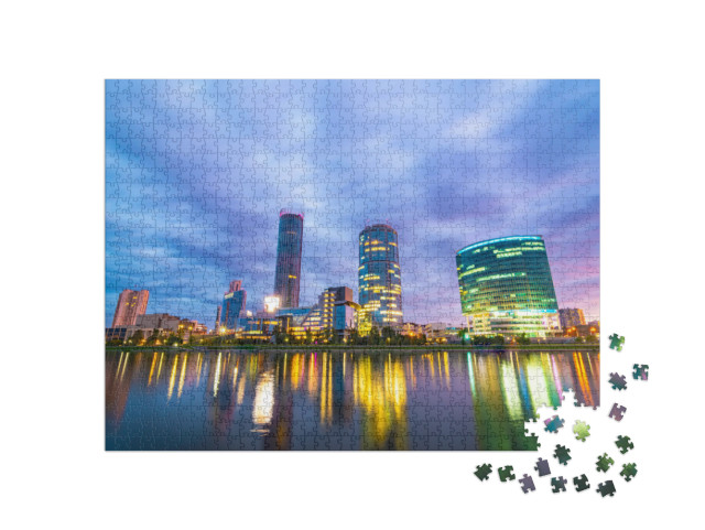 Puzzle 1000 Teile „Stadtbild von Jekaterinburg, Russland“