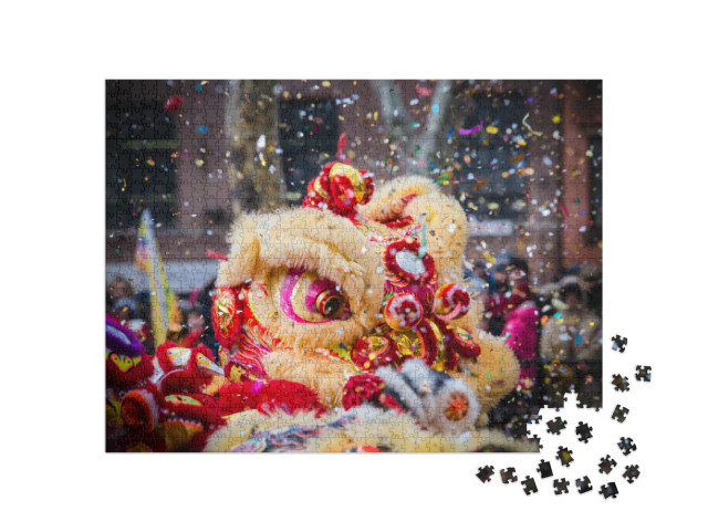 Puzzle 1000 Teile „Löwentanz und Konfetti beim chinesischen Neujahrsfest“