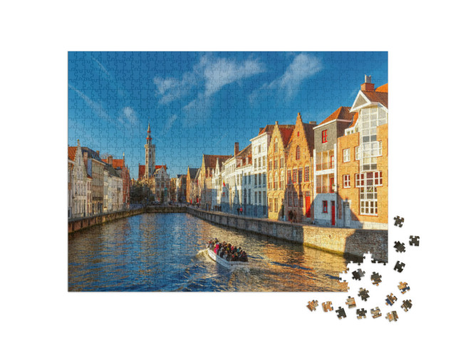 Puzzle 1000 Teile „Kanal Spiegelrei und Jan Van Eyck Platz am Morgen in Brügge, Belgien“
