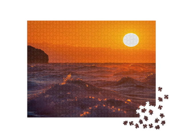 Puzzle 1000 Teile „Glühender Sonnenuntergang an der Schwarzmeerküste“